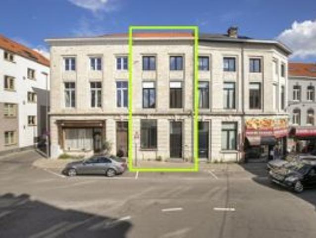 Gebouw voor 2 appartementen in centrum Tienen