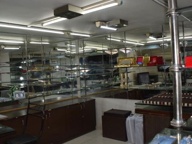 Commercial Shop 1440 Sq.Ft. In Sector 18 Noida Listing ID: #10072