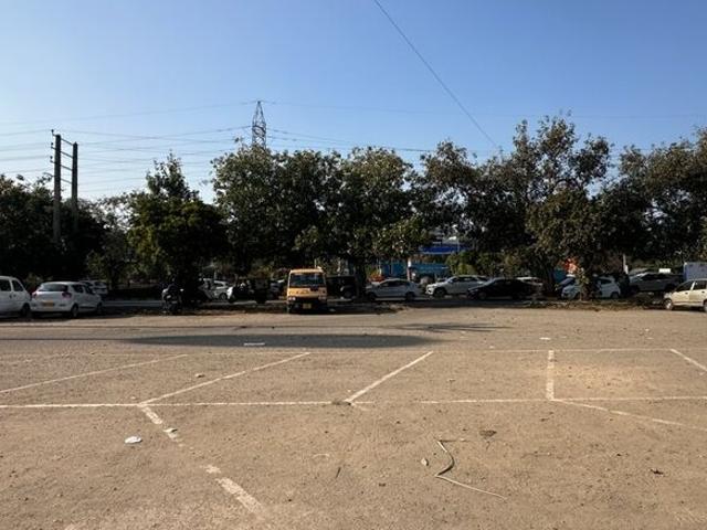 Commercial Shop 1476 Sq.Ft. In Mansa Devi Panchkula Listing ID: #9901