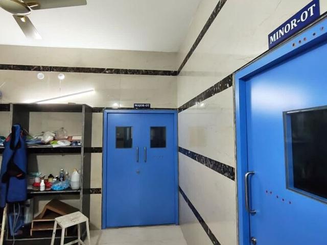 Commercial Shop 14000 Sq.Ft. In Koti Hyderabad Listing ID: #10009