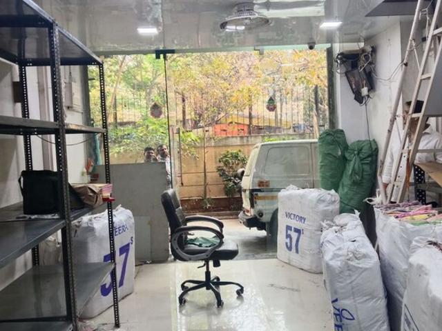Commercial Shop 200 Sq.Ft. In Upper Govind Nagar Mumbai Listing ID: #10014