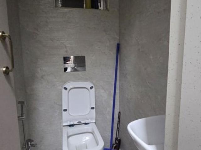 Commercial Shop 390 Sq.Ft. In Lokhandwala Complex Mumbai Listing ID: #9925