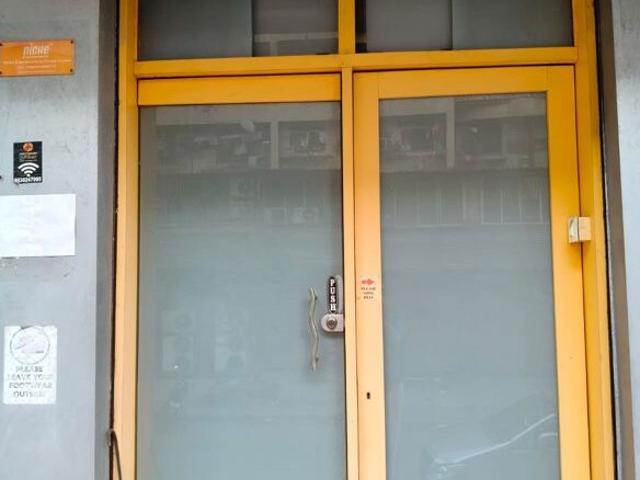 Commercial Shop 475 Sq.Ft. In Vashi Navi Mumbai Listing ID: #10299