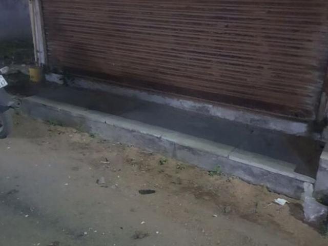 Commercial Shop 869 Sq.Ft. In Udhana Surat Listing ID: #10004