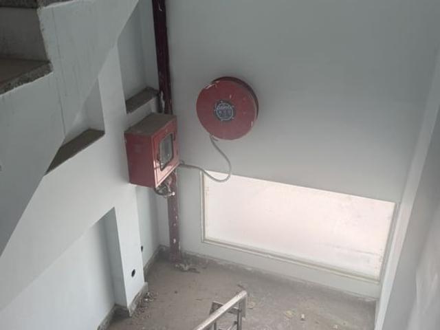 Commercial Showroom 2850 Sq.Ft. In Deenpur Delhi Listing ID: #10314