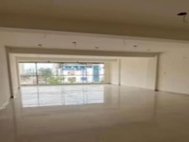 Commercial Showroom 6500 Sq.Ft. In Russel Street Kolkata Listing ID: #10384