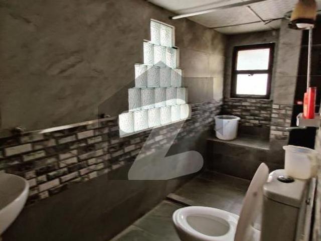 Commercial Used Bungalow Available For Rent Clifton Block 5