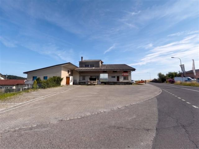 Chénens FR – Lagerhallen, Einzelboxen und Parkplätze zur Miete, ab 70 CHF pro Monat