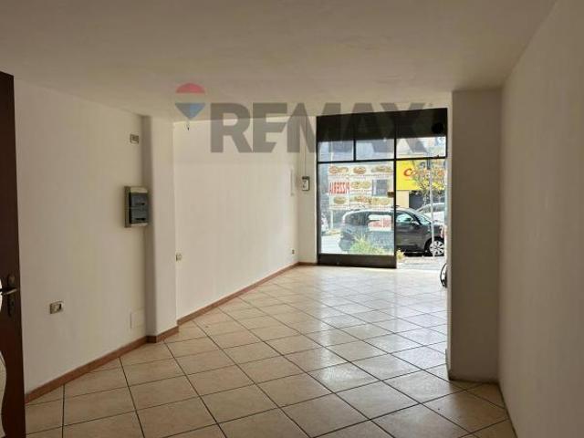 Commerciale Altro in vendita a Catania, Viale Rapisardi