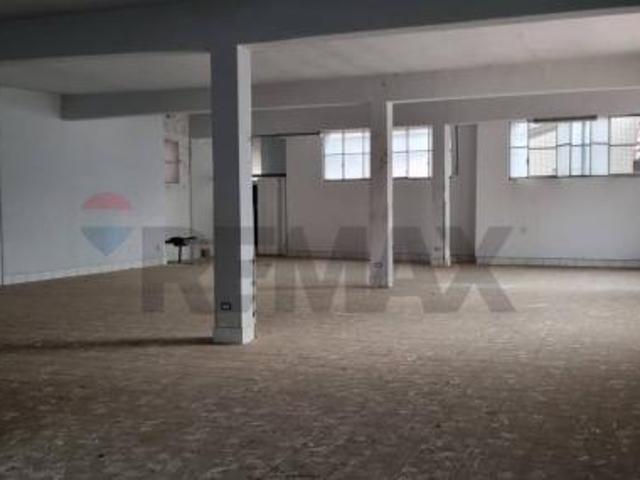 Commerciale Altro in vendita a Paternò