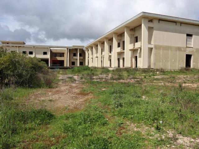 Commerciale Altro in vendita a Ragusa, Bruscé