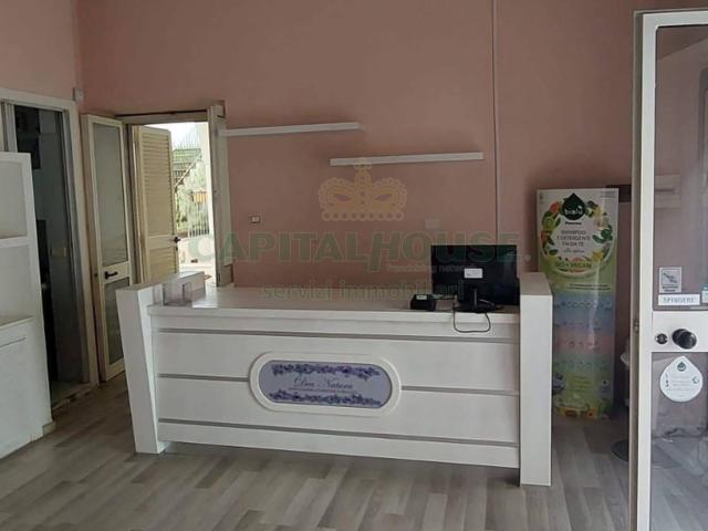 Commerciale in affitto a Cicciano