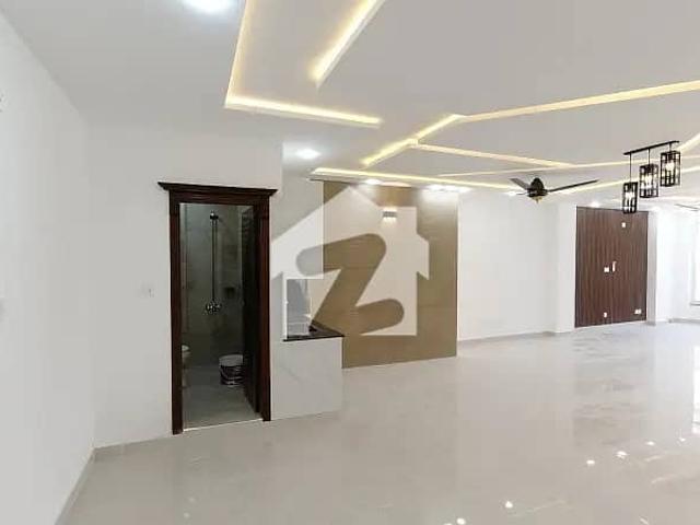 Commerical Office 2nd Floor For Rent in I 8 Markaz