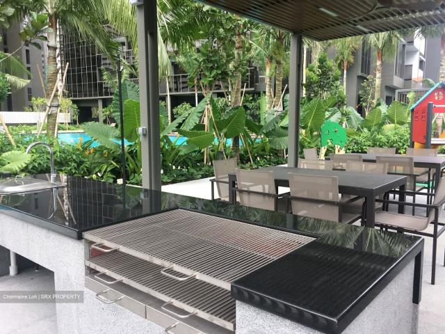 Commonwealth Towers D3, Condominium