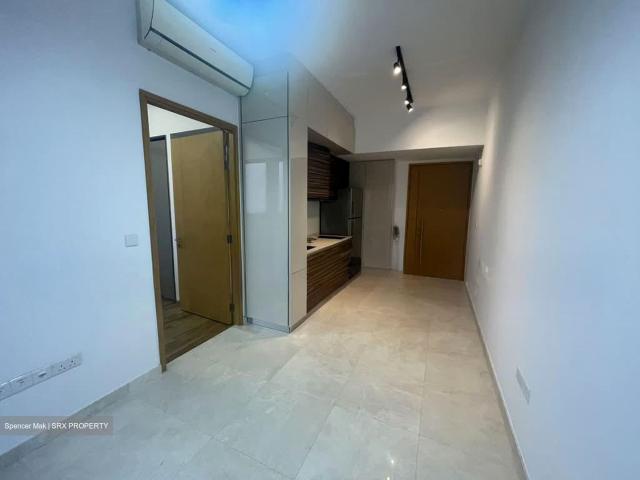 Commonwealth Towers D3, Condominium
