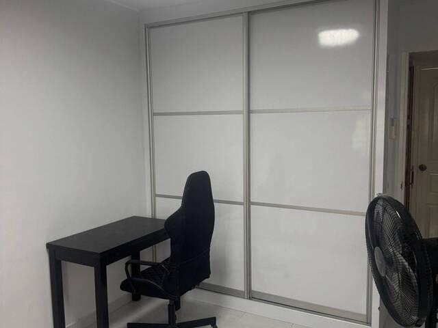 Common Room @ Teban Gardens Road BLk 24!Cooking allowed!