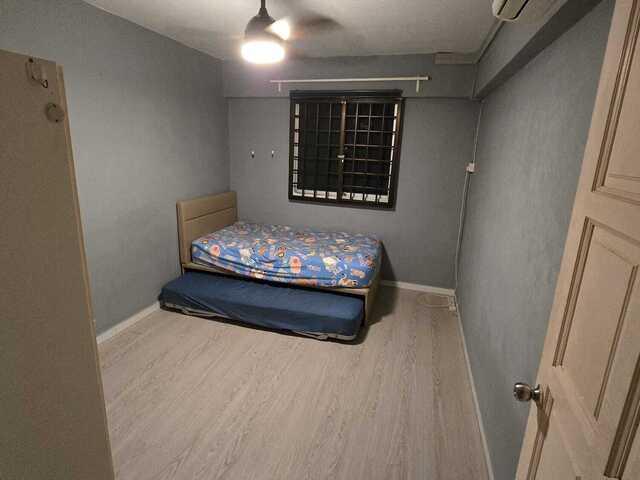 Common Room @ West Coast Road BLK 704! SINGLE OWNER!