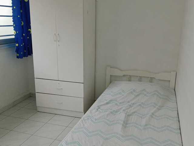 Common Room @ Yishun St 81 BLK 873!NO AGENT FEES!