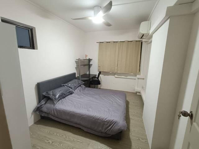 Common room at 502 Jelapang Road