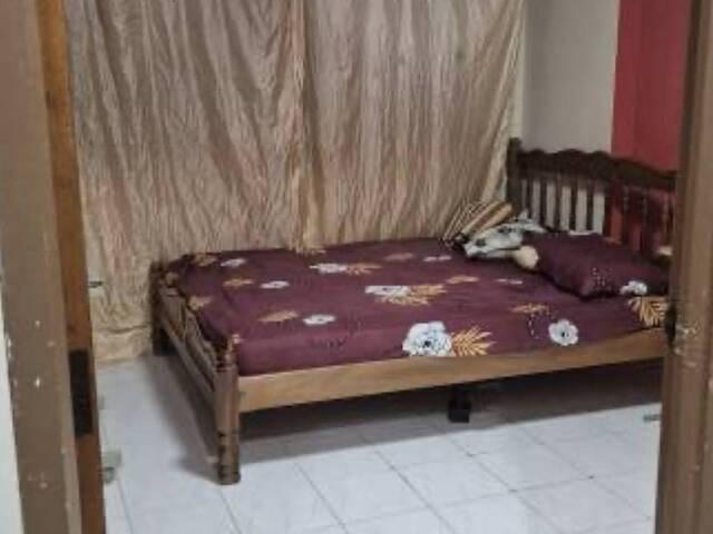 Common room at 565 hougang street 51 for rent! Wifi available! Cooking allowed!