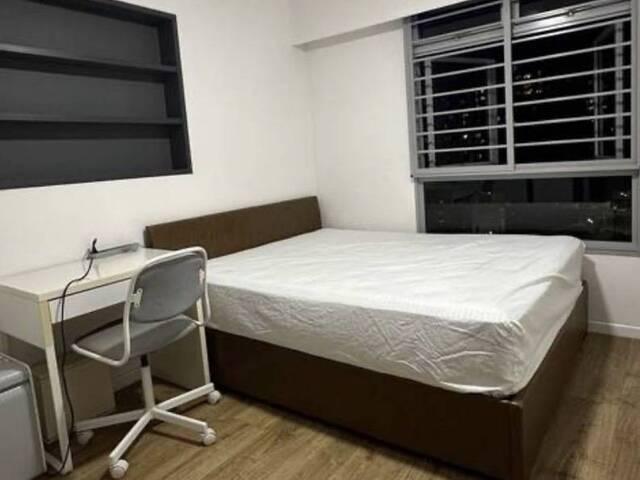 Common room at 105a Bidadari park drive for rent! Aircon wifi!