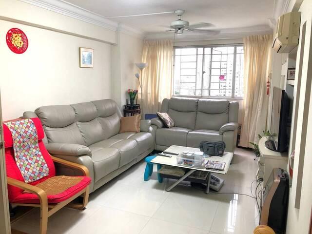 Common room at 175 Lorong 2 Toa Payoh