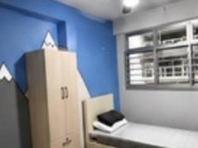 Common room at 224c sumang lane for rent! Aircon wifi!