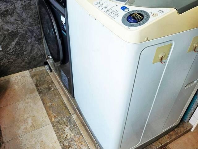 Common room at 337 Woodlands Avenue 1.{no agent fee}