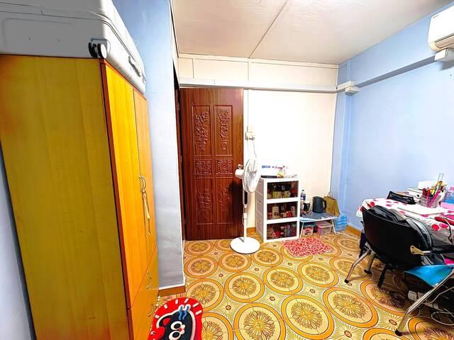 Common room at Blk 121 Ang Mo Kio Avenue 3, Female Environment NO AGENT FEE