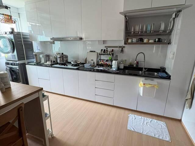 Common Room at Blk 144 Bishan Street 12. Near Bishan MRT