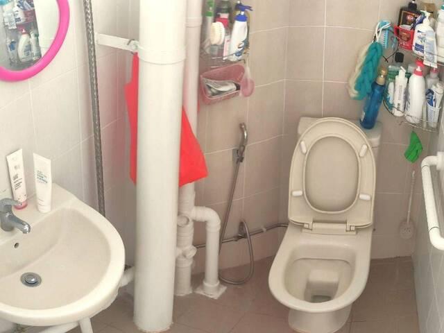 Common room at Blk 258 Jurong East Street 24. Female only NO AGENT FEE