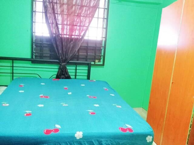 Common room at Blk 308 Hougang Avenue 5, Own bathroom no sharing NO AGENT FEE