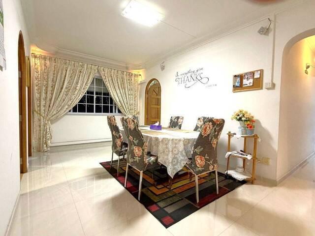 Common room at Blk 356 Yishun Ring Road! NO AGENT FEE