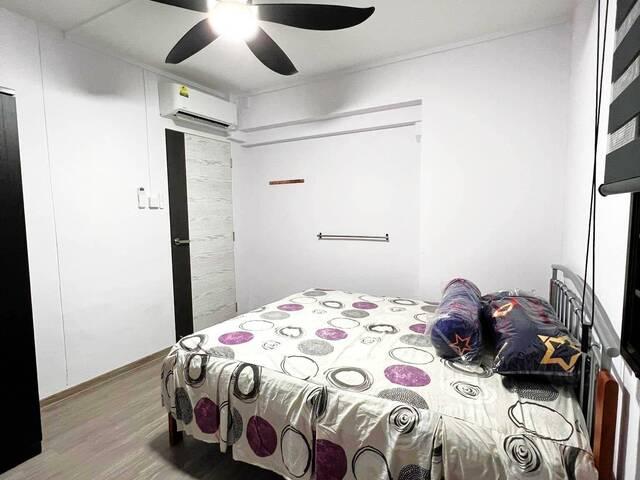 Common room at Blk 520 Jelapang Road. {no agwent fee}