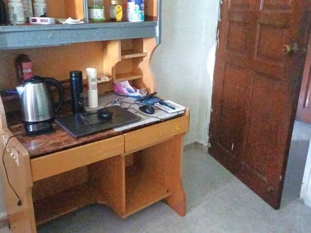 Common room at Blk 521 Hougang Avenue 6. Near to Hougang MRT! no agent fee