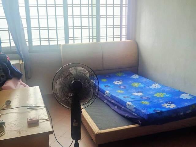 Common room at Blk 565 Hougang Street 51