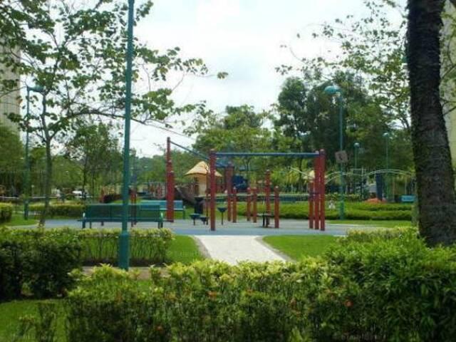 Common room at Blk 574A Woodlands Drive 16. Near to Woodlands South MRT. NO AGENT FEE
