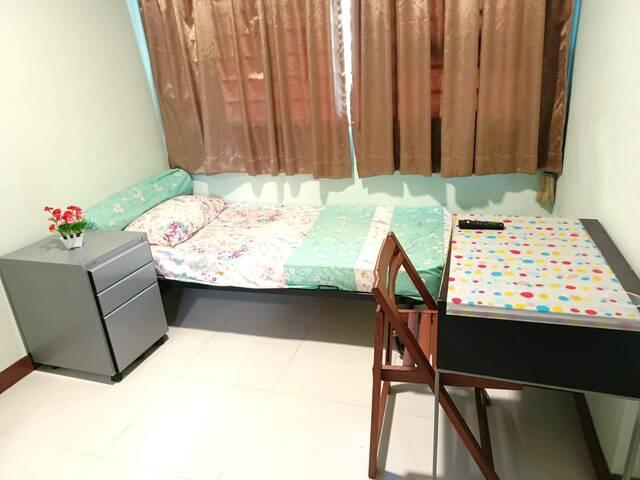 Common room at Blk 591A Montreal Link. Own Bathroom! NO AGENT FEE