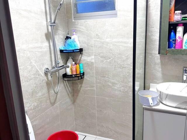 Common room at Blk 811A Choa Chu Kang Avenue 7 {FEMALE ONLY} no agent fee