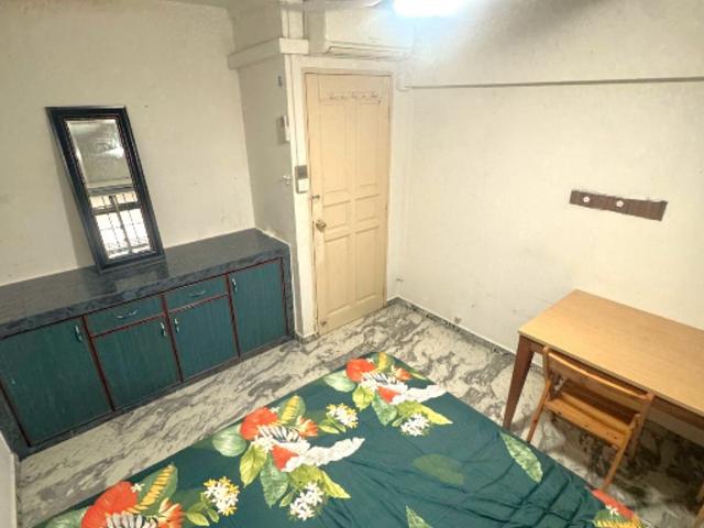 Common Room at Blk 868 Yishun Street 81. Near to Khatib MRT! no agent fee