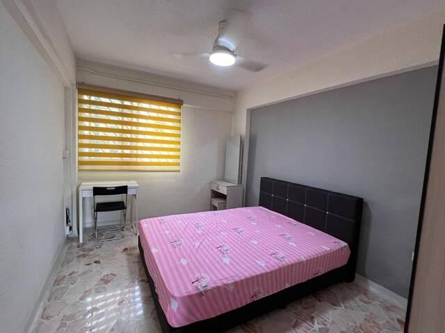Common room at Bukit Batok street 32