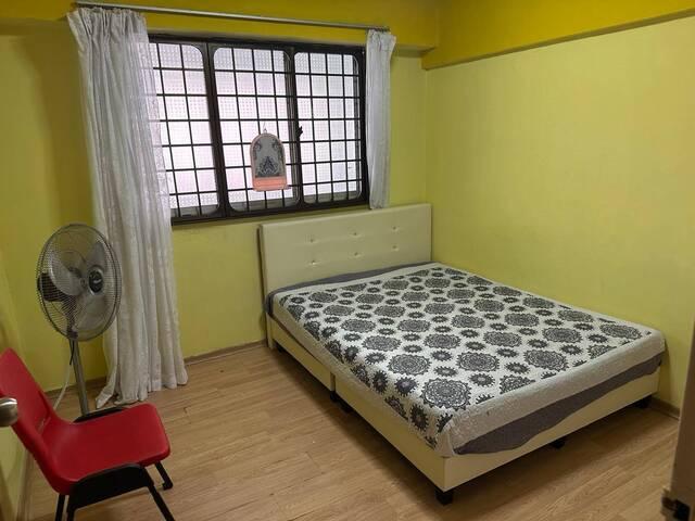 COMMON room @ BLK 262, YISHUN STREET 22