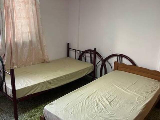 Common Room Blk 504 Ang Mo Kio Ave 8 @ $1100/$1500 AC/WIFI
