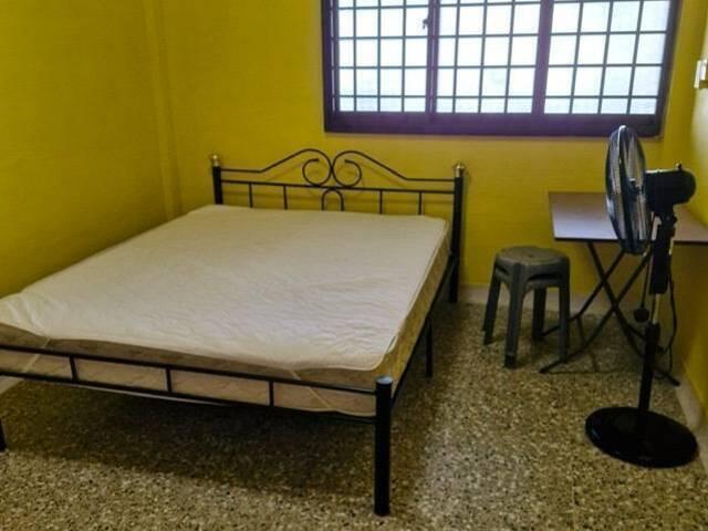 Common Room Blk 544 Ang Mo Kio Ave 10 @ $850/$1100 AC/WIFI
