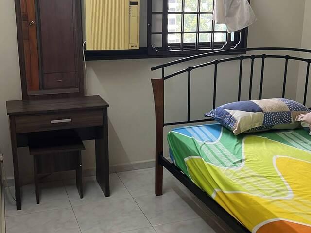 Common Room @ Compassvale Crescent BLK 295B! NO AGENT FEE!