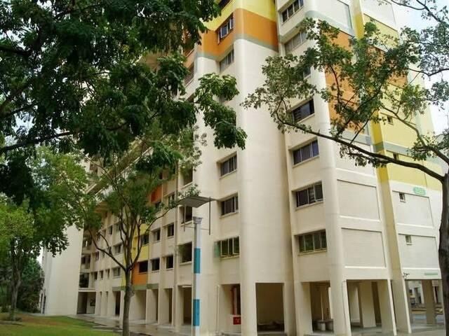 Common Room @ Hougang Ave 7 BLK 326! FEMALE ENVIRONMENT!