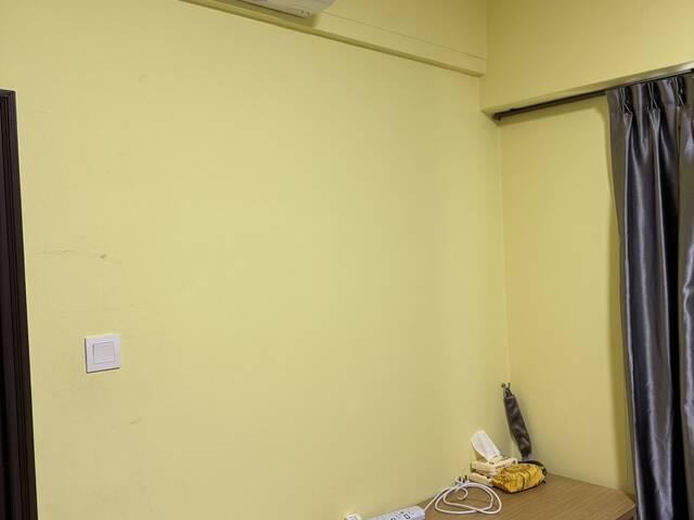 Common room in central for rental