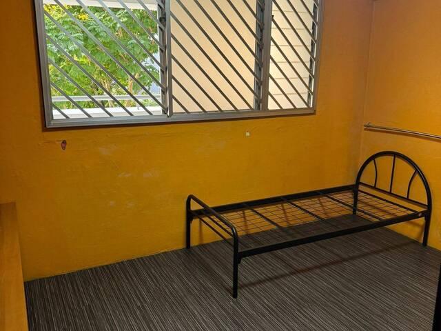 Common Room @ Lengkok Bahru BLK 52! NO AGENT FEE!