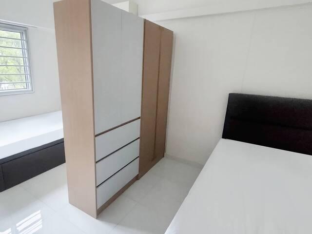 Common Room Near AMK Hub & MRT / Mayflower MRT