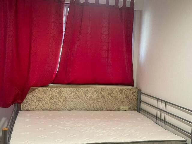 Common Room @ Serangoon Ave 1 BLK 404! NO AGENT FEES!